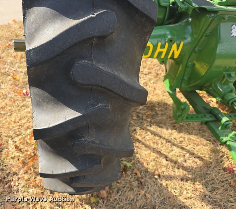 image for item EK2358 1937 John Deere  B tractor