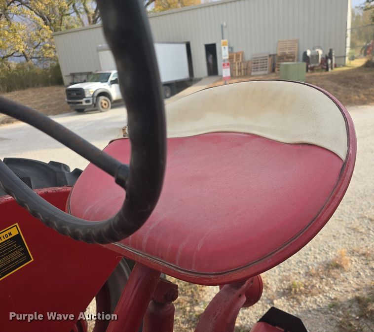 image for item EK2359 1941 Farmall H tractor