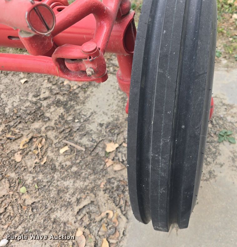 image for item EK2359 1941 Farmall H tractor