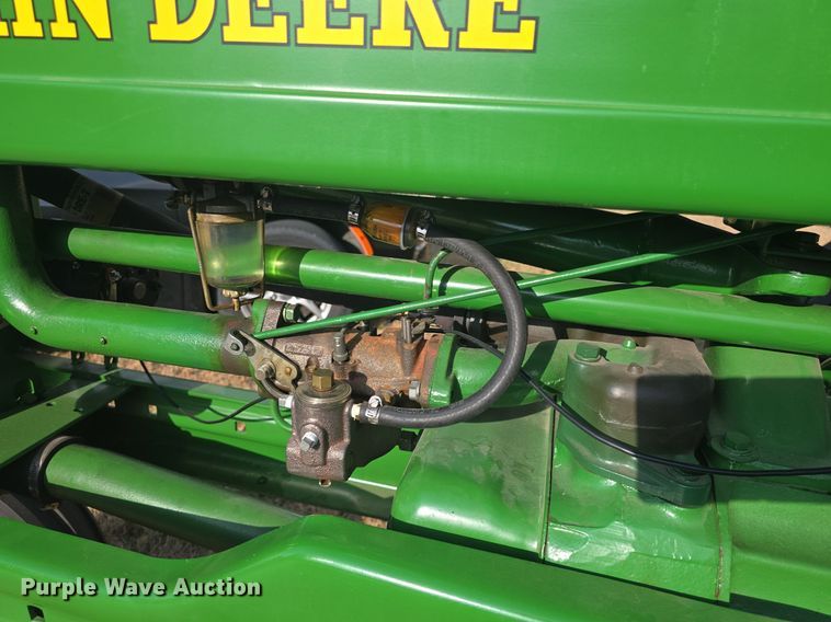 image for item EK2360 1949 John Deere  B tractor
