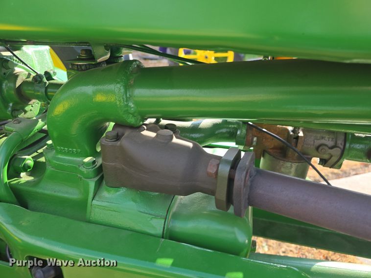 image for item EK2360 1949 John Deere  B tractor