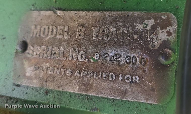 image for item EK2360 1949 John Deere  B tractor