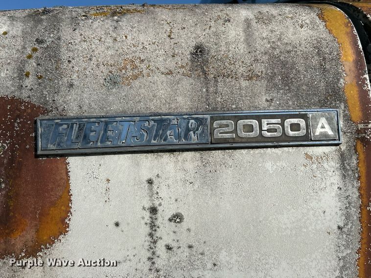 image for item EK2829 International Fleetstar 2050A flatbed truck