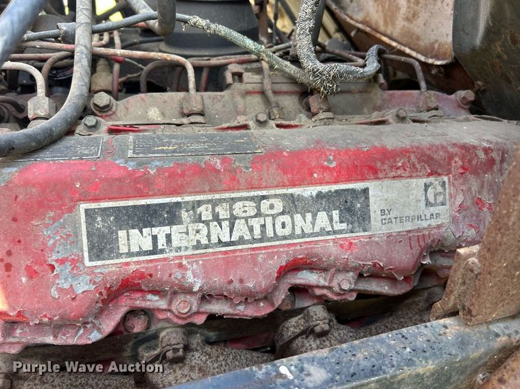 image for item EK2829 International Fleetstar 2050A flatbed truck