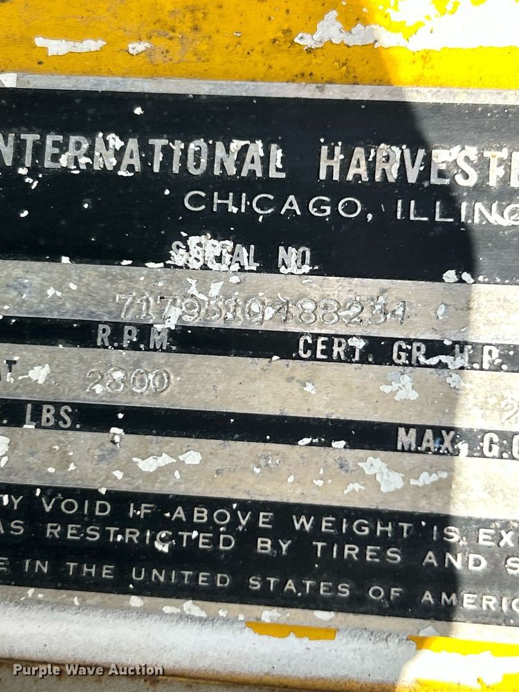 image for item EK2829 International Fleetstar 2050A flatbed truck