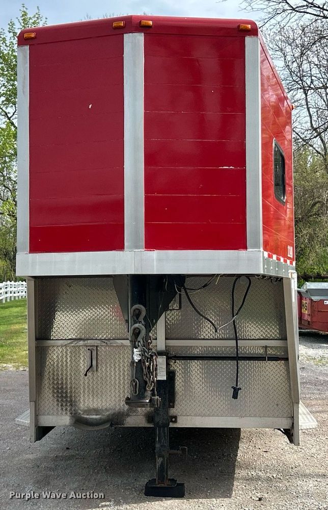 image for item EK2941 2006 Jamco South Trailers livestock trailer