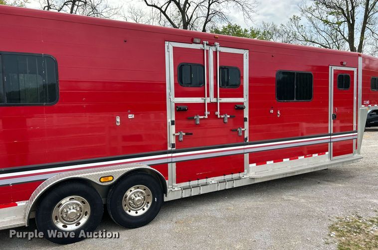 image for item EK2941 2006 Jamco South Trailers livestock trailer