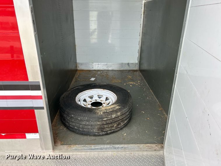 image for item EK2941 2006 Jamco South Trailers livestock trailer