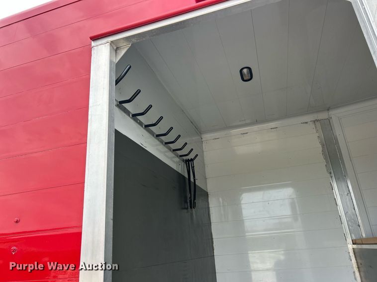 image for item EK2941 2006 Jamco South Trailers livestock trailer