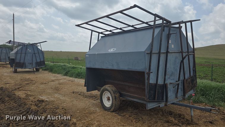 image for item EK5196 (2) L-H creep feeders