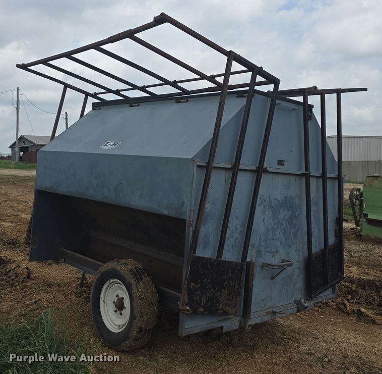 image for item EK5196 (2) L-H creep feeders