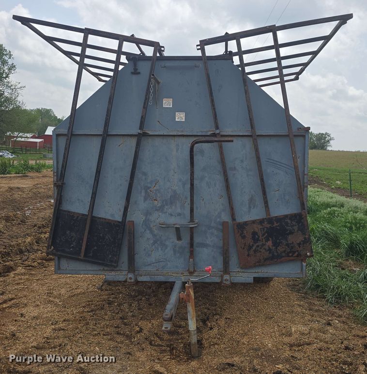 image for item EK5196 (2) L-H creep feeders