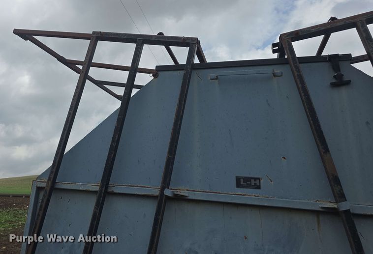 image for item EK5196 (2) L-H creep feeders