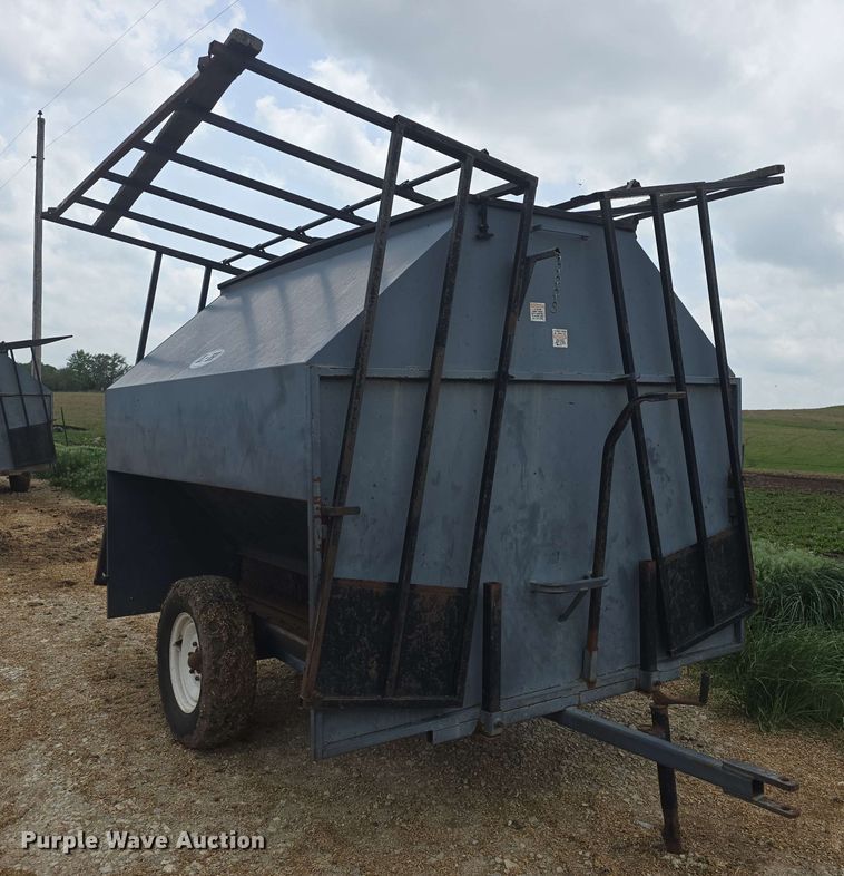 image for item EK5196 (2) L-H creep feeders