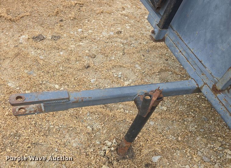 image for item EK5196 (2) L-H creep feeders