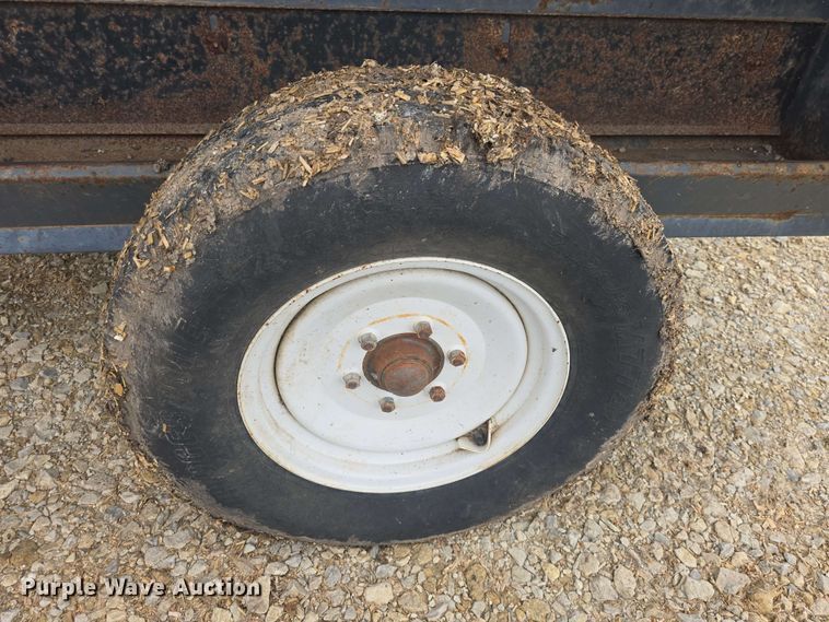 image for item EK5196 (2) L-H creep feeders