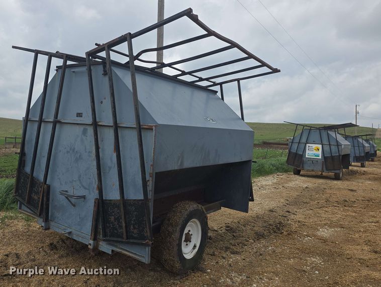 image for item EK5197 (2) L-H creep feeders