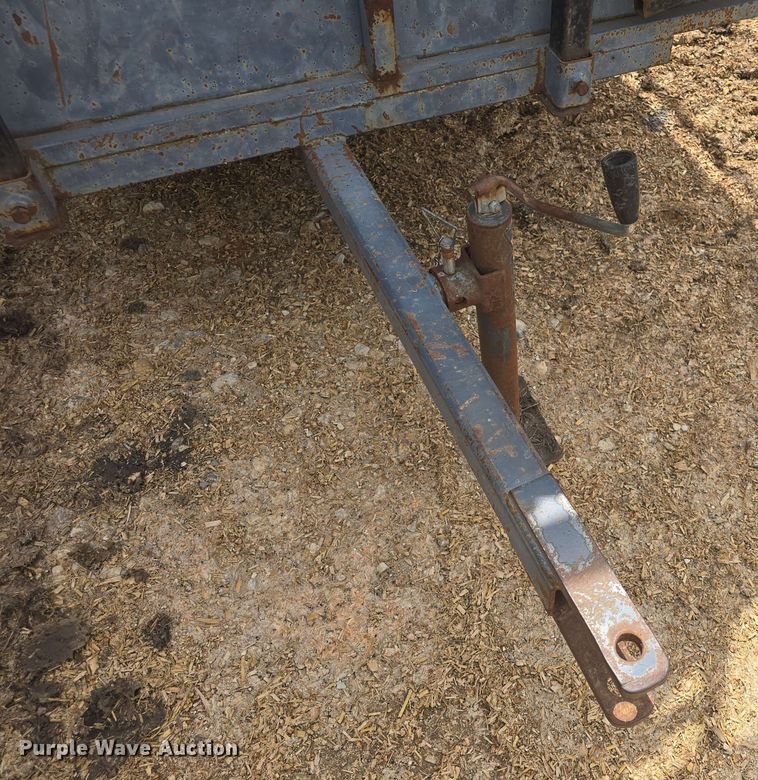 image for item EK5197 (2) L-H creep feeders