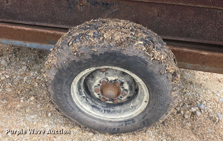 image for item EK5197 (2) L-H creep feeders