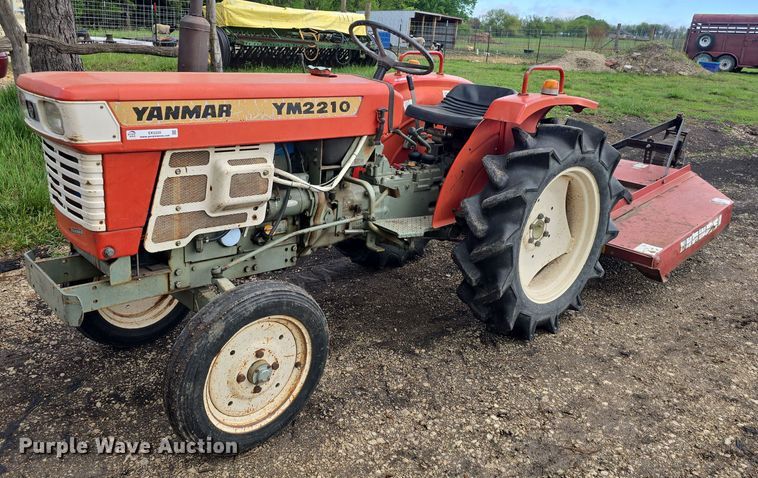 image for item EK5220 Yanmar YM2210 tractor