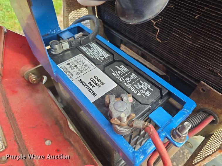 image for item EK5220 Yanmar YM2210 tractor