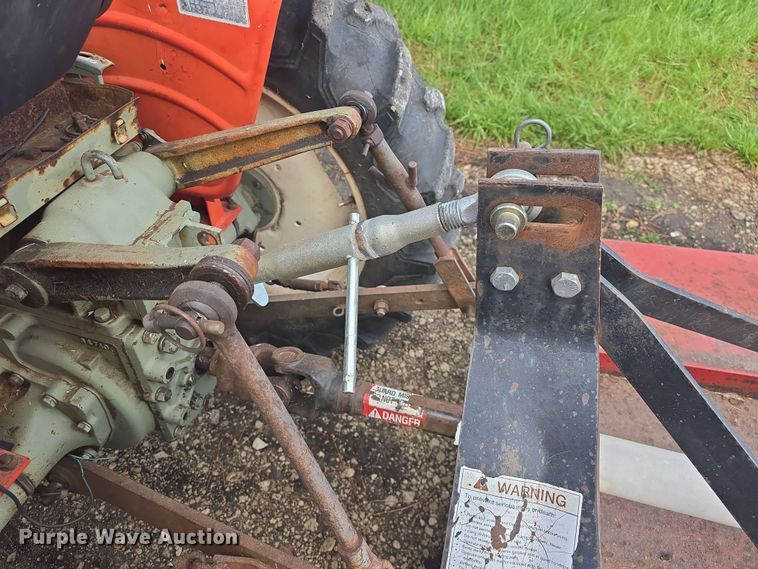 image for item EK5220 Yanmar YM2210 tractor