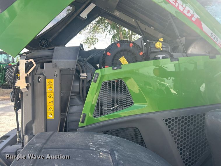image for item EL2007 2023 Fendt 939 Vario MFWD tractor