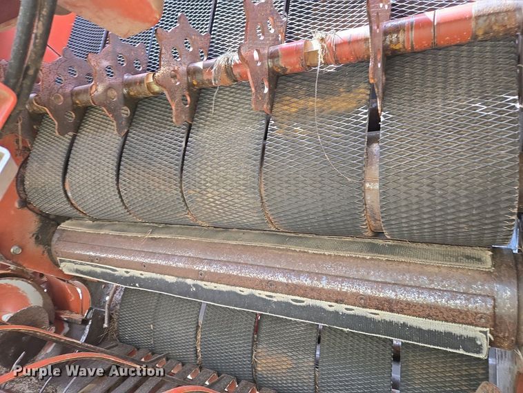 image for item EL2008 Hesston 845 round baler