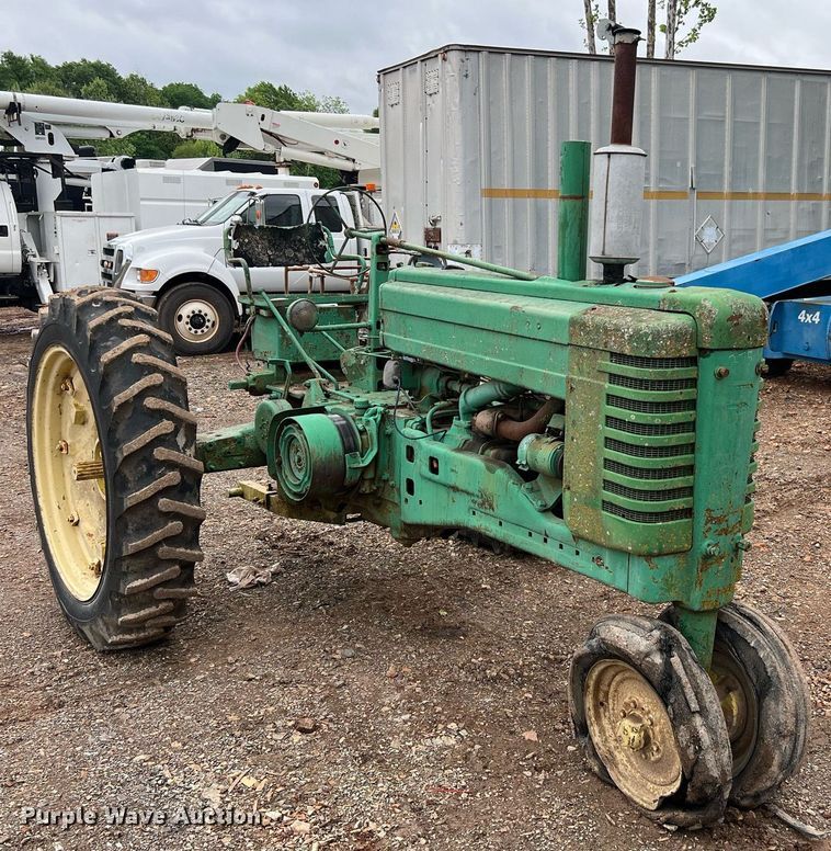 image for item EL2044 1950 John Deere Model A tractor
