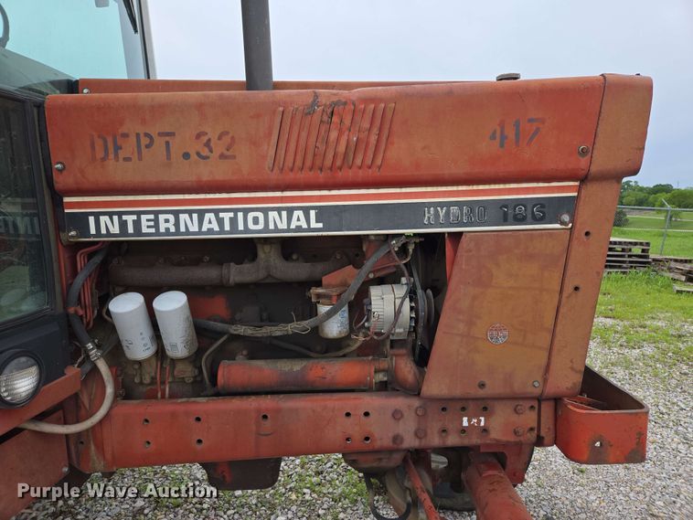 image for item EL2057 1980 International Harvester Hydro 186 tractor