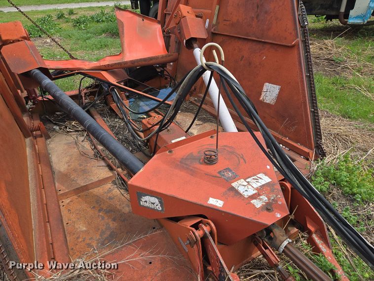 image for item EM7161 1974 Allis-Chalmers 7040 tractor
