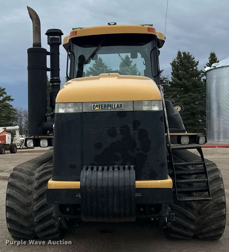 image for item EN3029 1998 Caterpillar Challenger 75E tractor