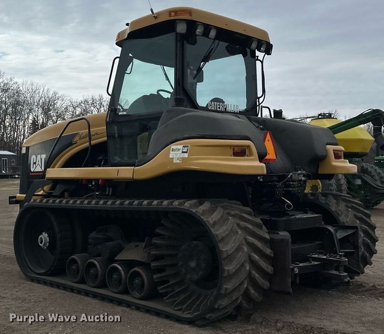 image for item EN3029 1998 Caterpillar Challenger 75E tractor