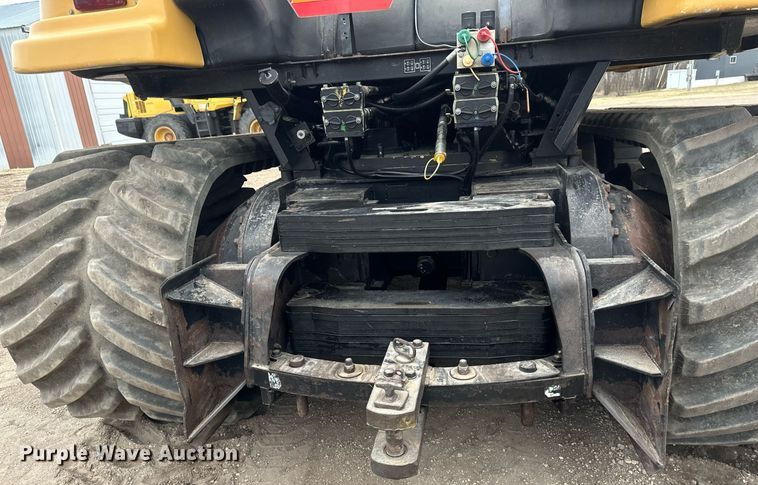 image for item EN3029 1998 Caterpillar Challenger 75E tractor