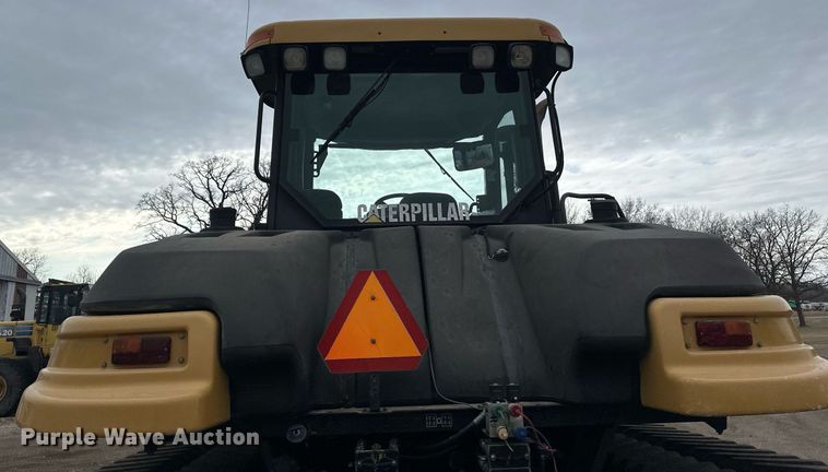 image for item EN3029 1998 Caterpillar Challenger 75E tractor