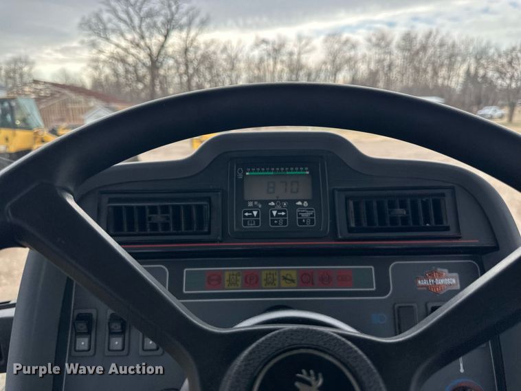 image for item EN3029 1998 Caterpillar Challenger 75E tractor