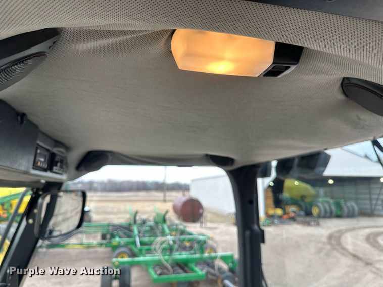 image for item EN3029 1998 Caterpillar Challenger 75E tractor