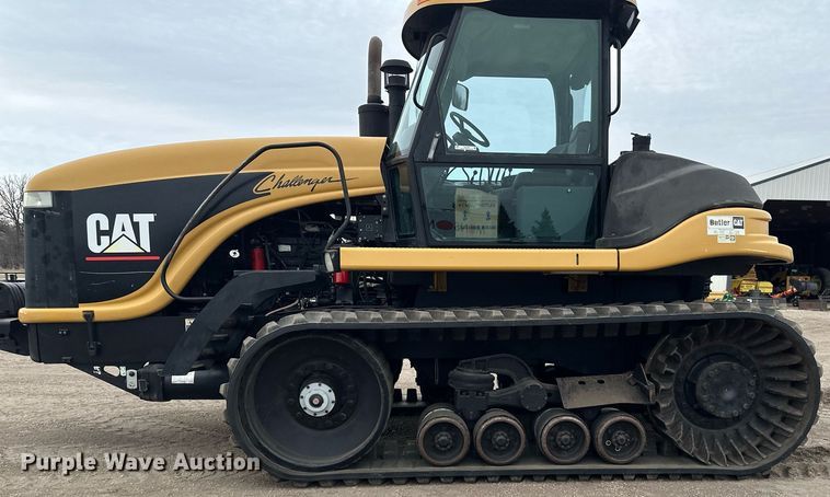 image for item EN3029 1998 Caterpillar Challenger 75E tractor