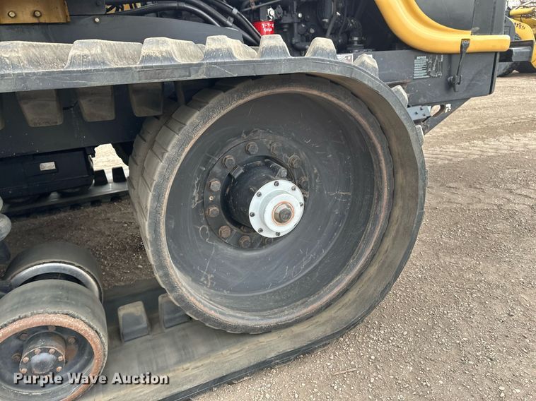 image for item EN3029 1998 Caterpillar Challenger 75E tractor