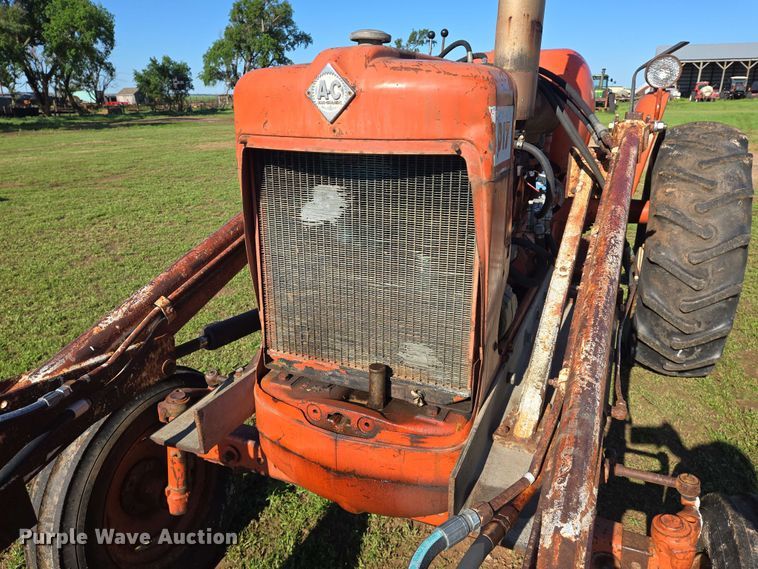 image for item EN8969 Allis Chalmers D17 tractor