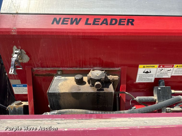 image for item EQ1197 Miller Atlas 3654 spreader