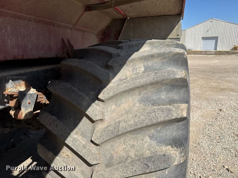 image for item EQ1197 Miller Atlas 3654 spreader