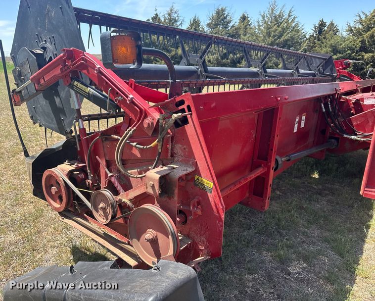 image for item EQ1404 1981 International Harvester 1480 combine