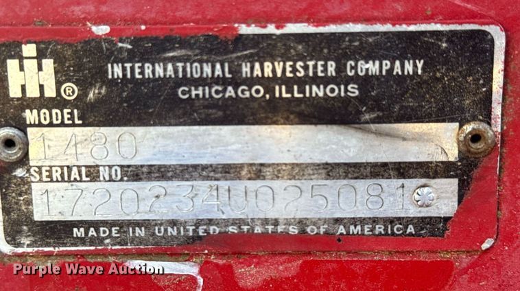 image for item EQ1404 1981 International Harvester 1480 combine