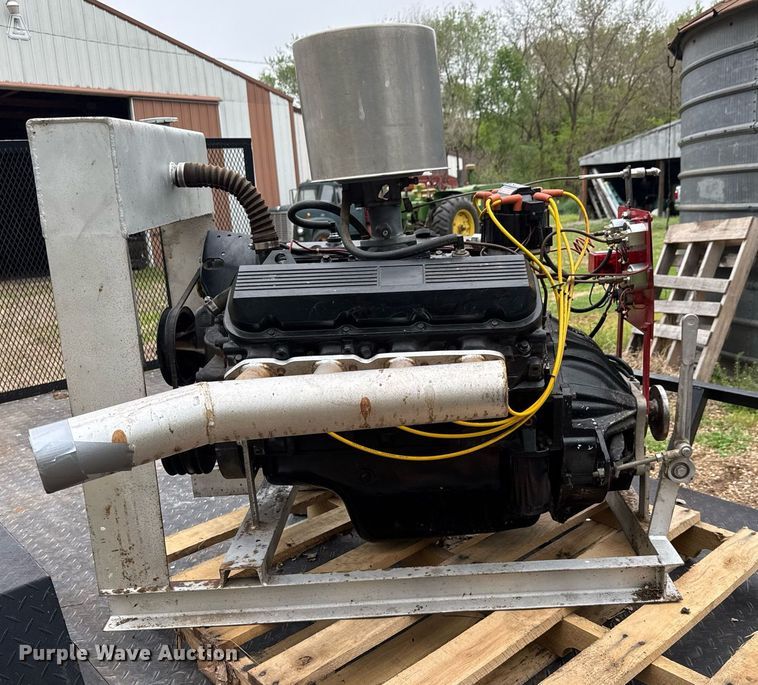 image for item EQ1410 GM 454 irrigation pump