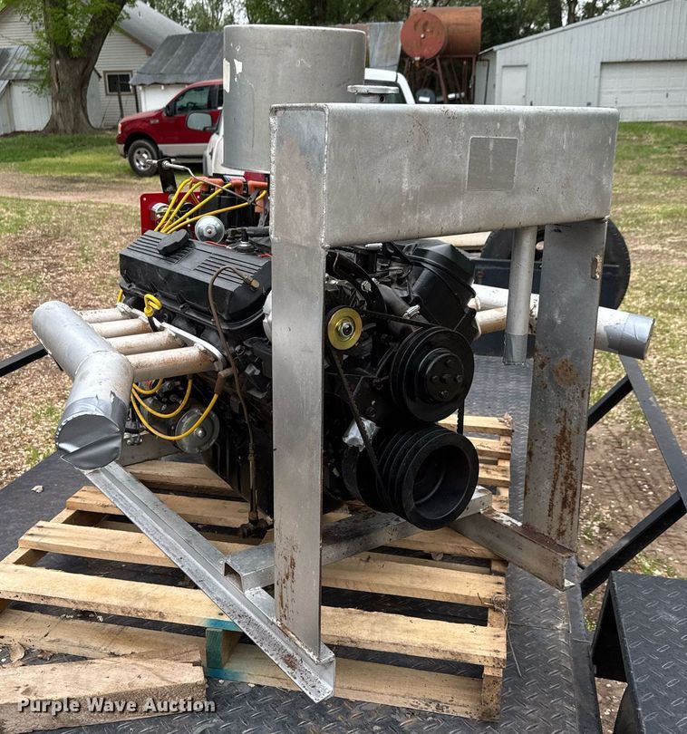 image for item EQ1410 GM 454 irrigation pump