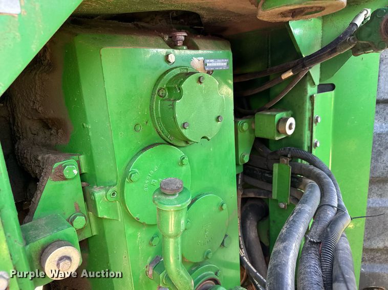 image for item EQ1434 1995 John Deere 8770 4WD tractor