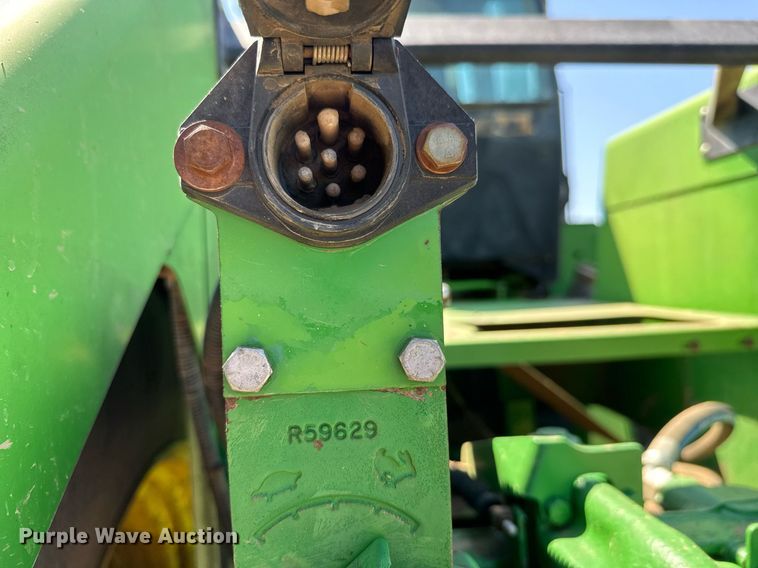 image for item EQ1434 1995 John Deere 8770 4WD tractor