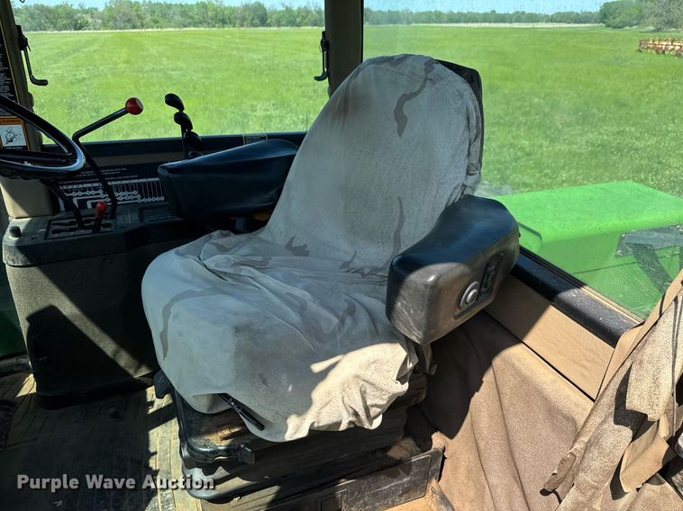 image for item EQ1434 1995 John Deere 8770 4WD tractor