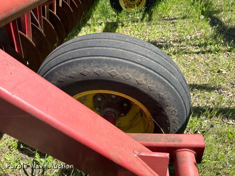 image for item EQ1435 Sunflower 4212 mulch finisher